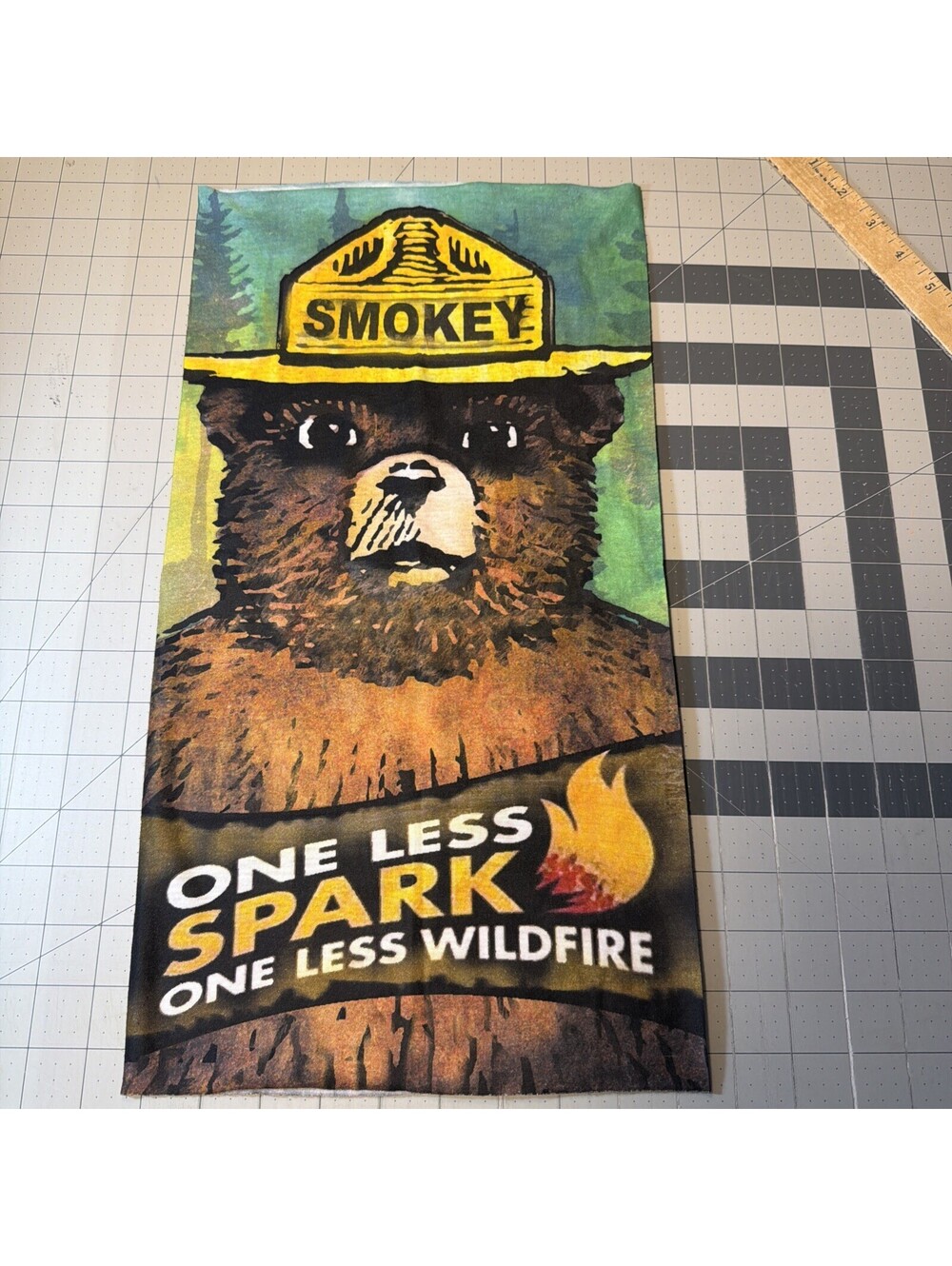 SMOKEY BEAR Facemask Lightweight gator